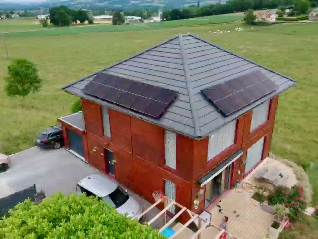 energies services France installation solaire photovoltaïque panneaux onduleurs Francilienne Enphase autoconsommation Haute Savoie Sales economie energie