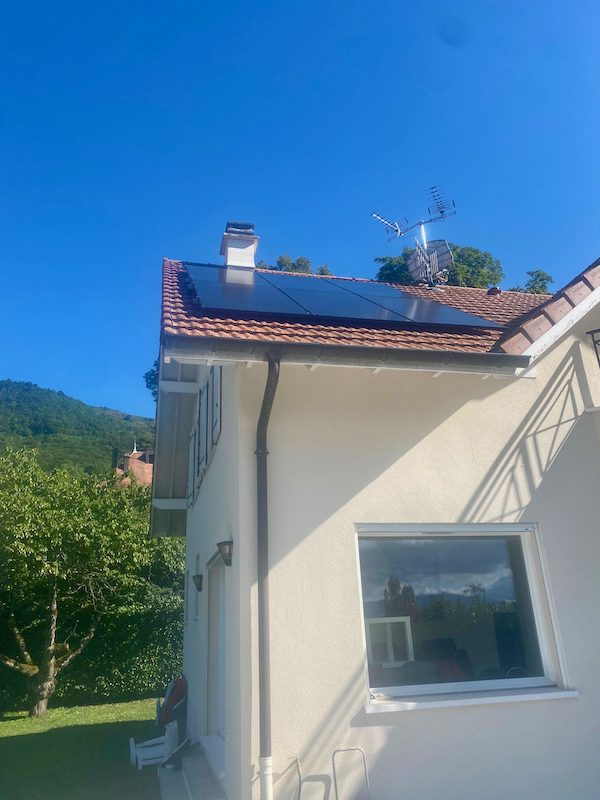 energies-services France installation solaire photovoltaïque panneaux onduleurs Francilienne AP System autoconsommation Haute Savoie Archamps economie energie