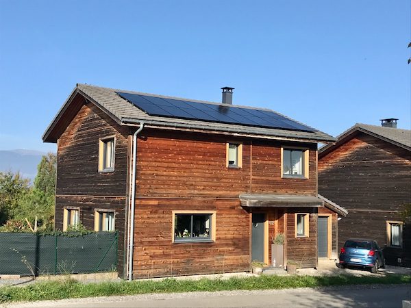 energies services France installation solaire photovoltaïque panneaux onduleurs Dualsun Enphase autoconsommation Haute Savoie Messery economie energie